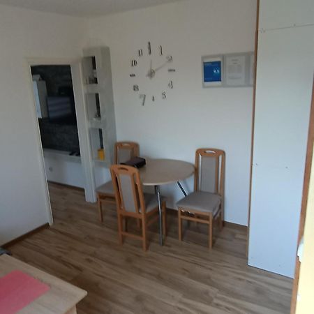 Stan Na Dan Im Apartment Uzice Ngoại thất bức ảnh
